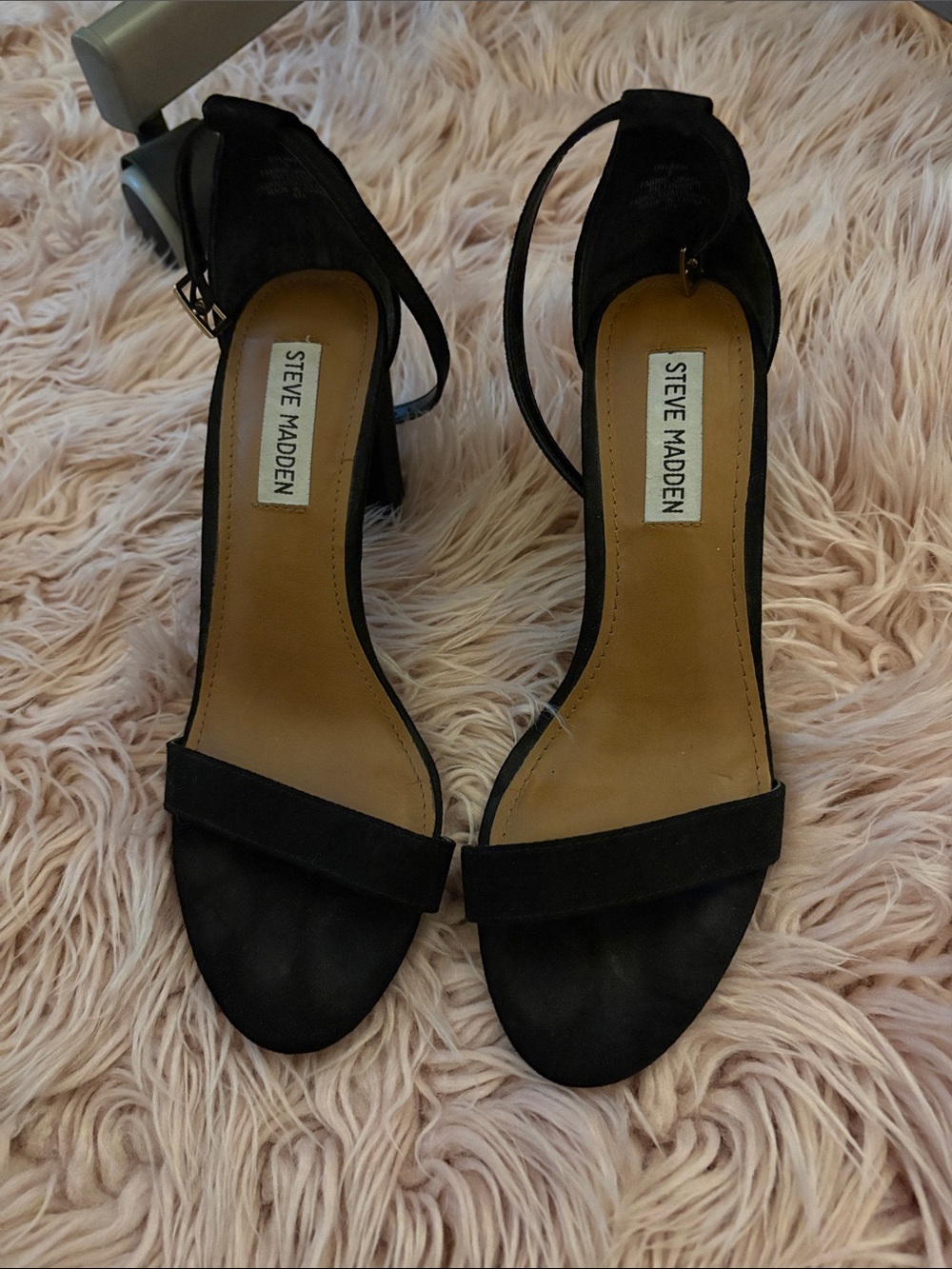 Steve Madden Black Suede Block Heel Sandals